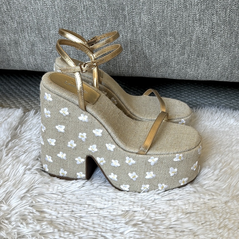 Larroude Wanda Platform Sandals in Gold Leather & Daisy Tan Raffia Rare - Picture 6 of 16